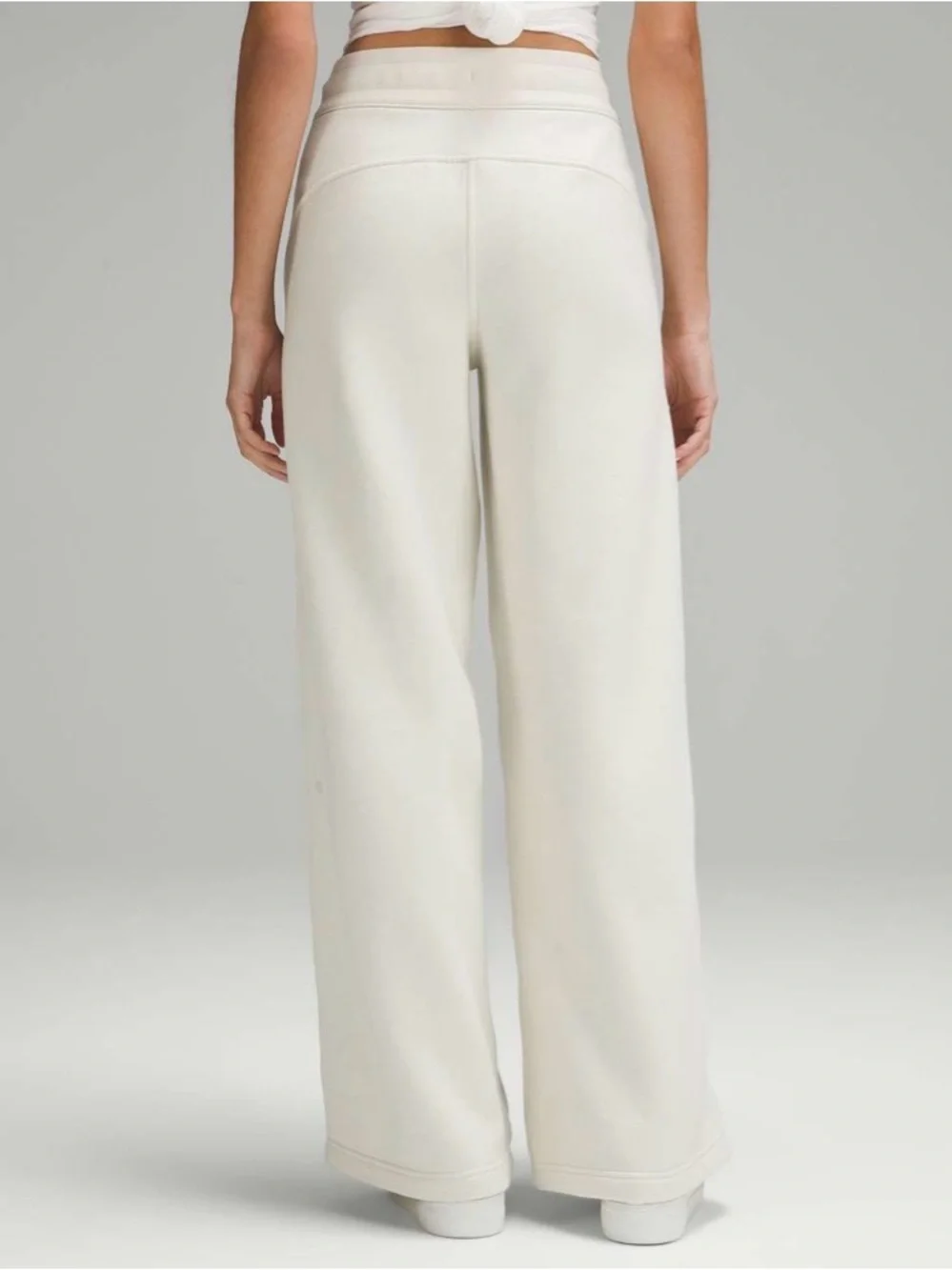 Lululemon Scuba Mid-Rise Wide-Leg Pant *Full Length Bone